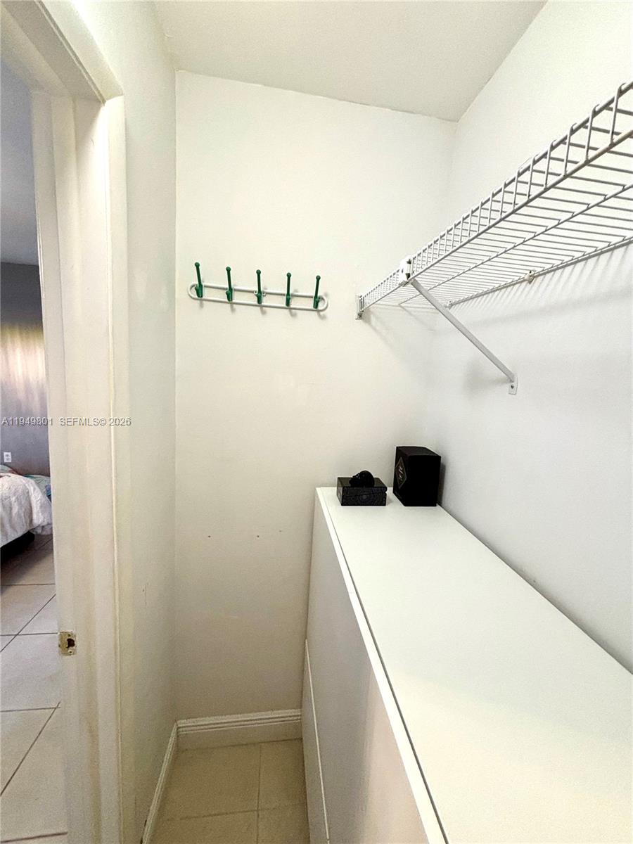 CENTRE COURT CONDO - Residential