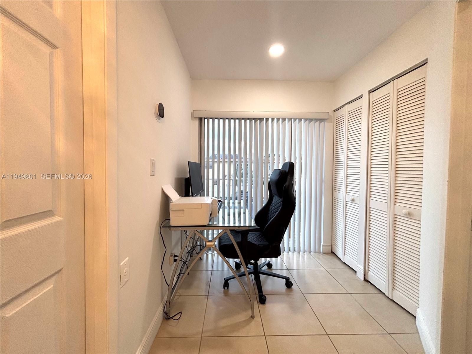 CENTRE COURT CONDO - Residential