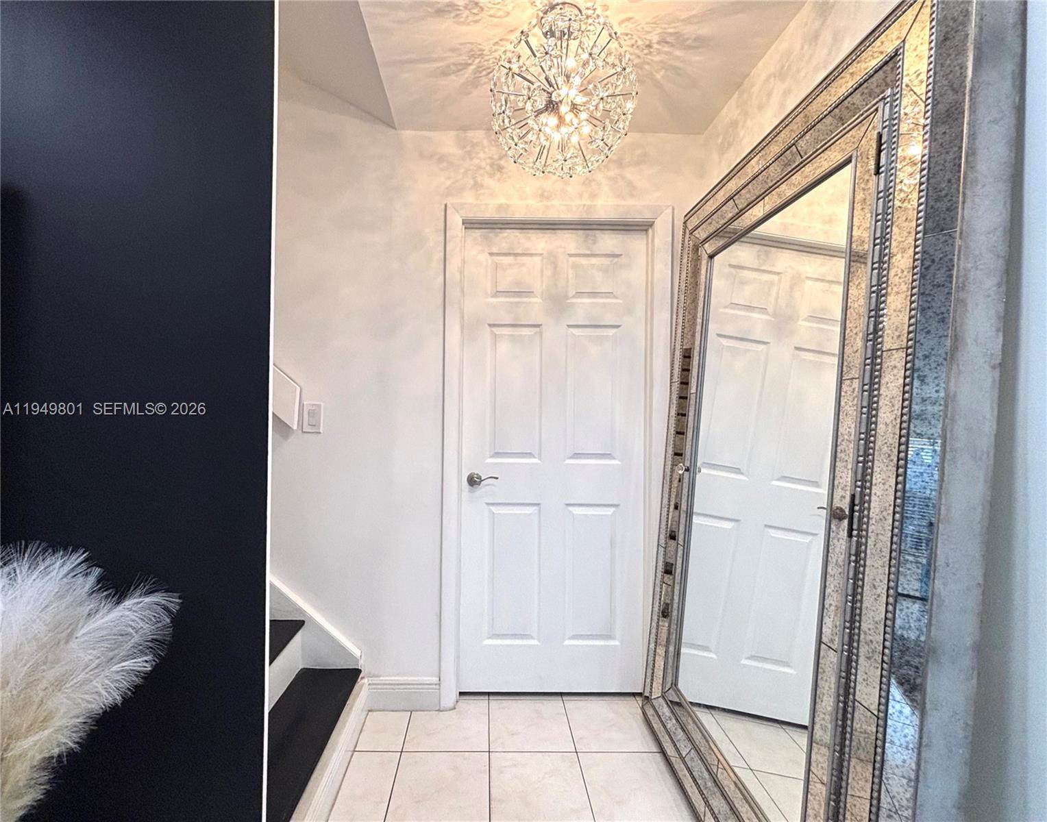 CENTRE COURT CONDO - Residential