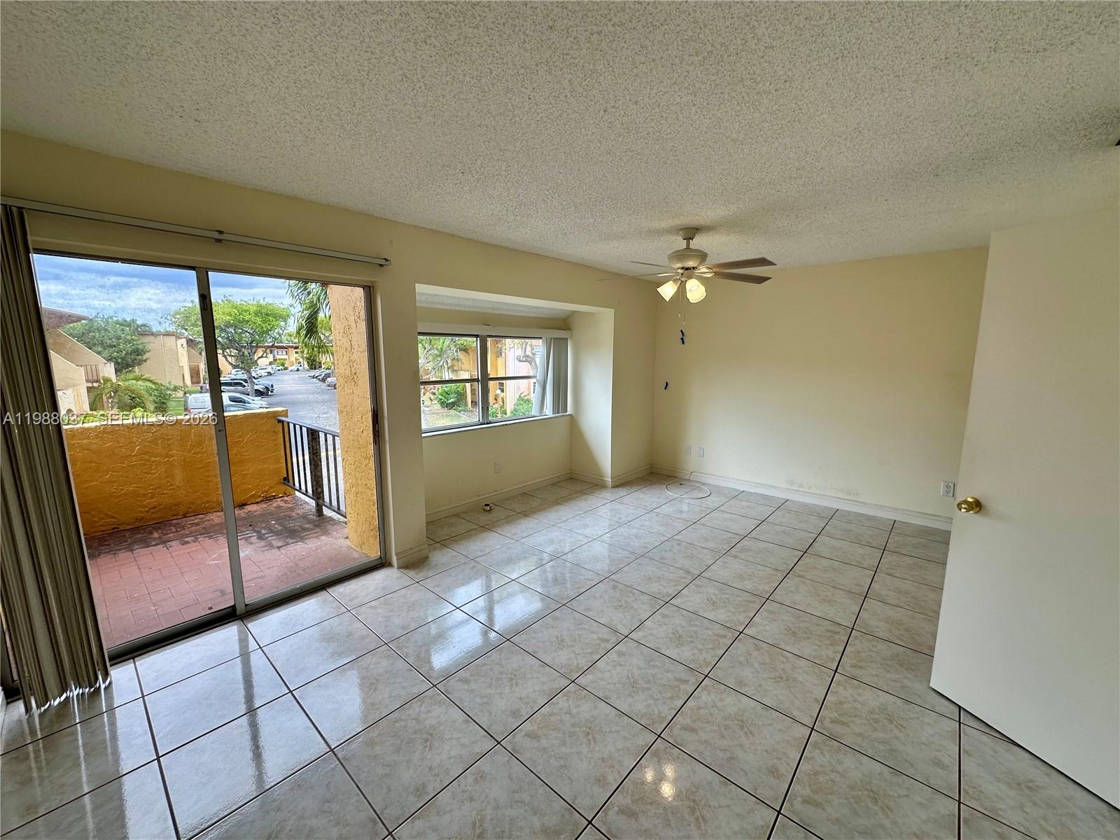 TARACOMA TOWNHOMES CONDO - Residential