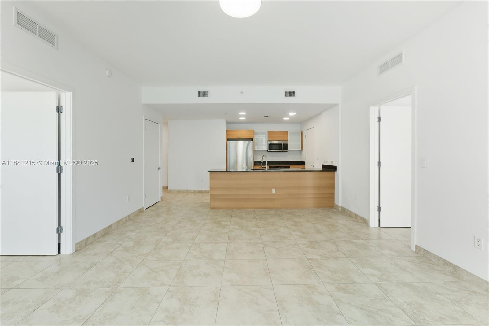 3301 NE 1st Ave H1510