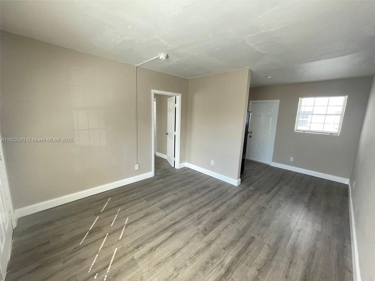 MAGNOLIA SUB - Residential Lease