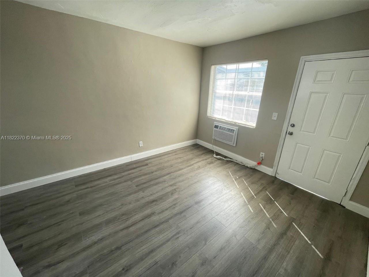 MAGNOLIA SUB - Residential Lease