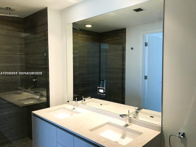 1010 BRICKELL CONDO - Residential