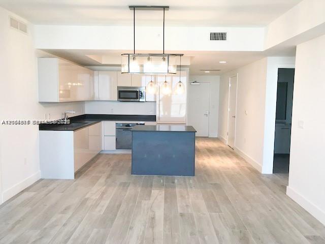 1010 BRICKELL CONDO - Residential