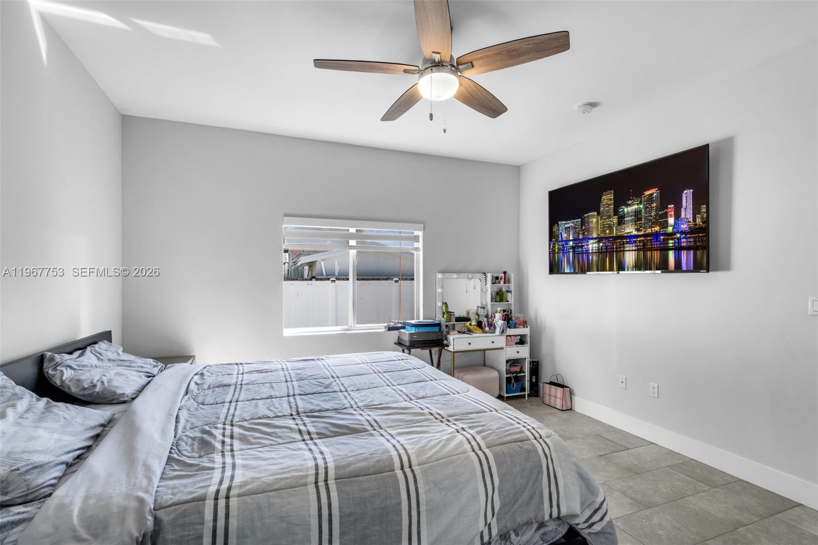 IVYWILD PARK - Residential Lease