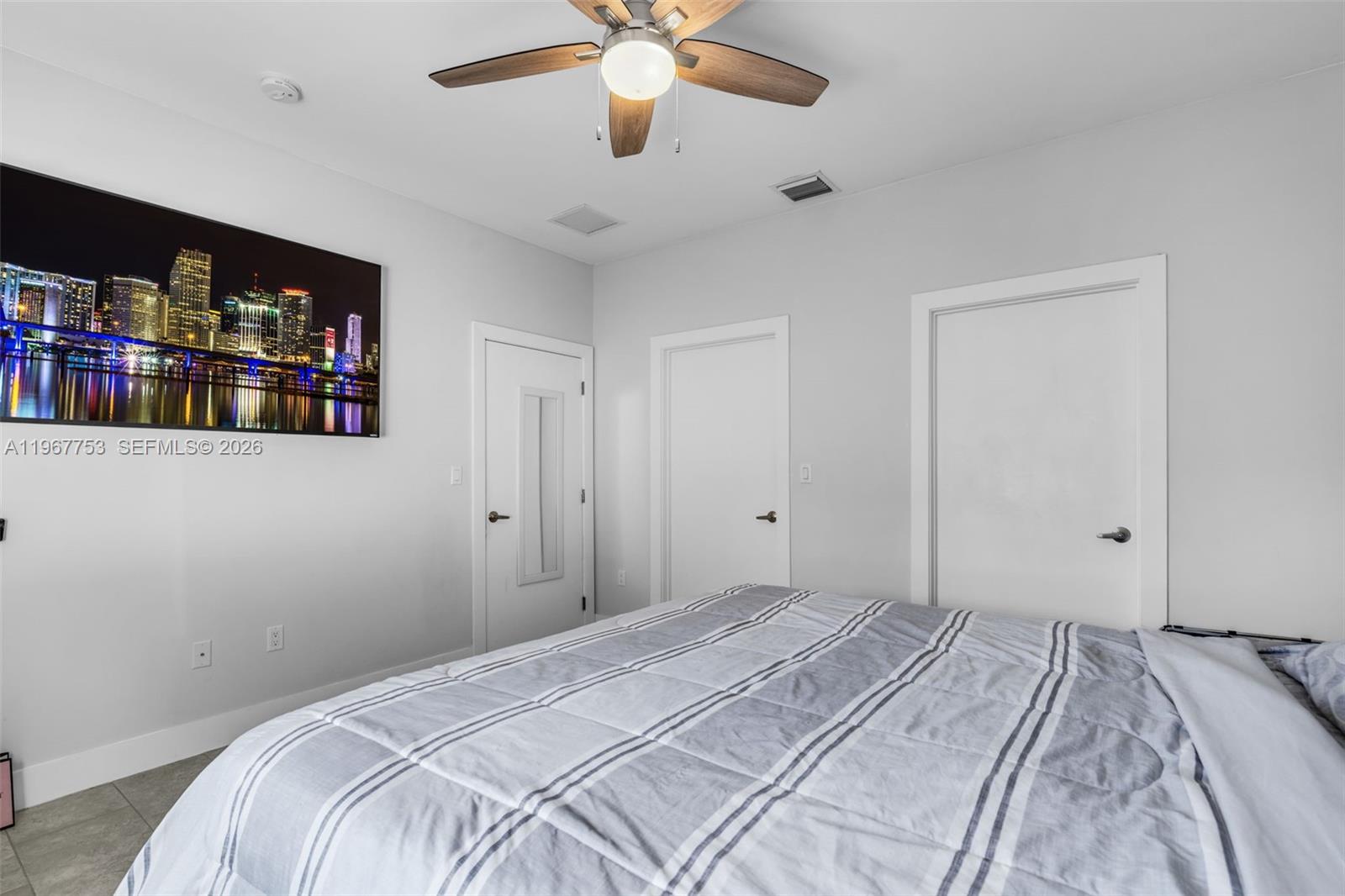 IVYWILD PARK - Residential Lease