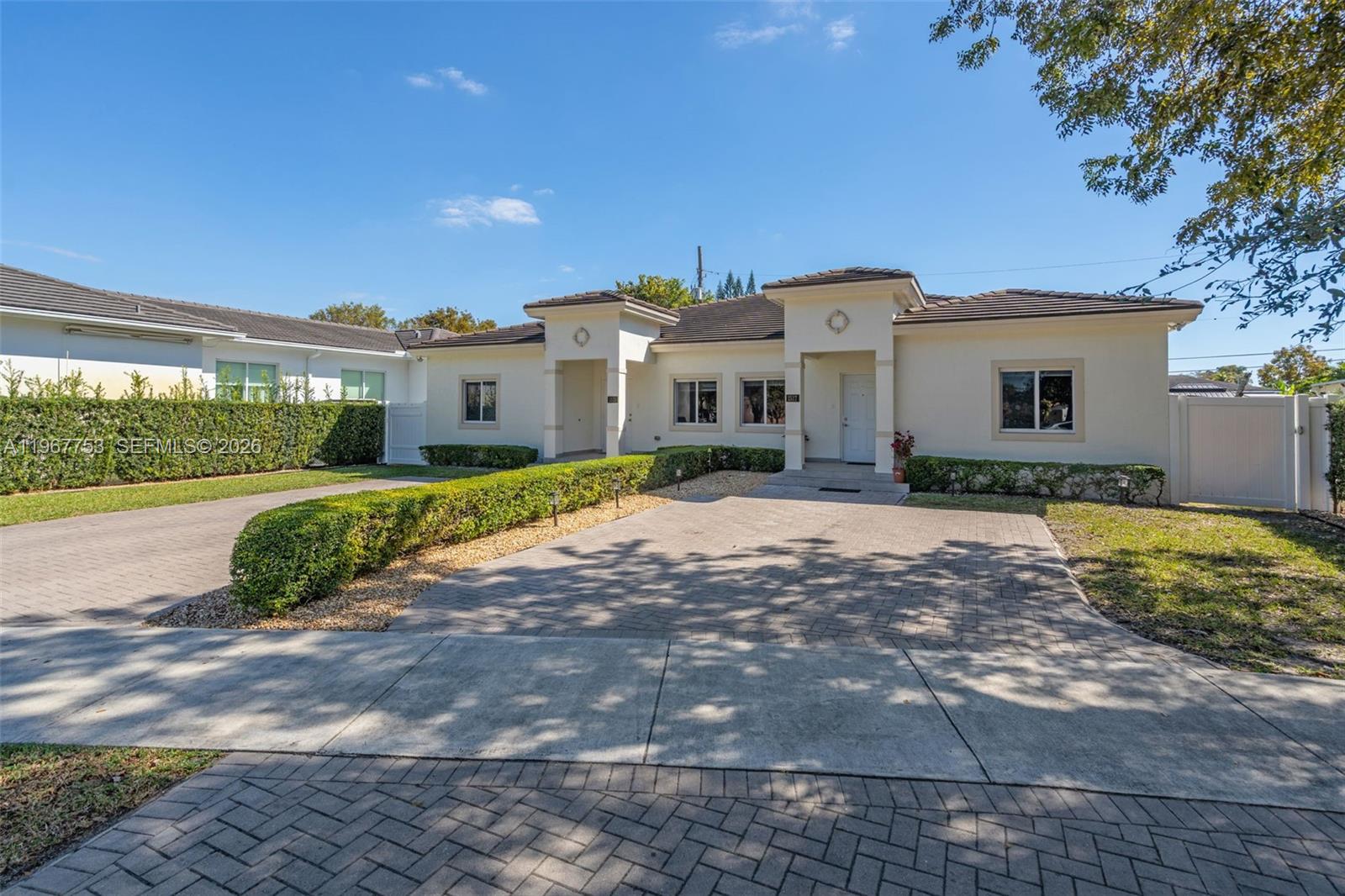 IVYWILD PARK - Residential Lease