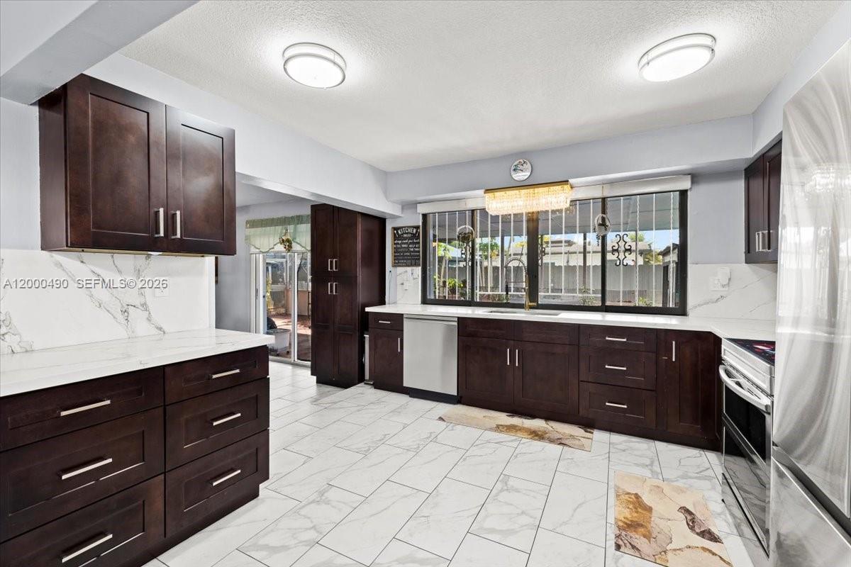 BLVD HEIGHTS SEC 10-A - Residential