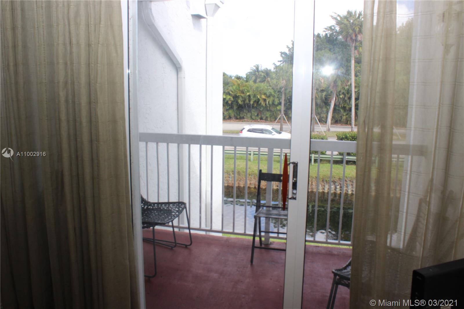 THE GREENS AT DORAL CONDO - Residential