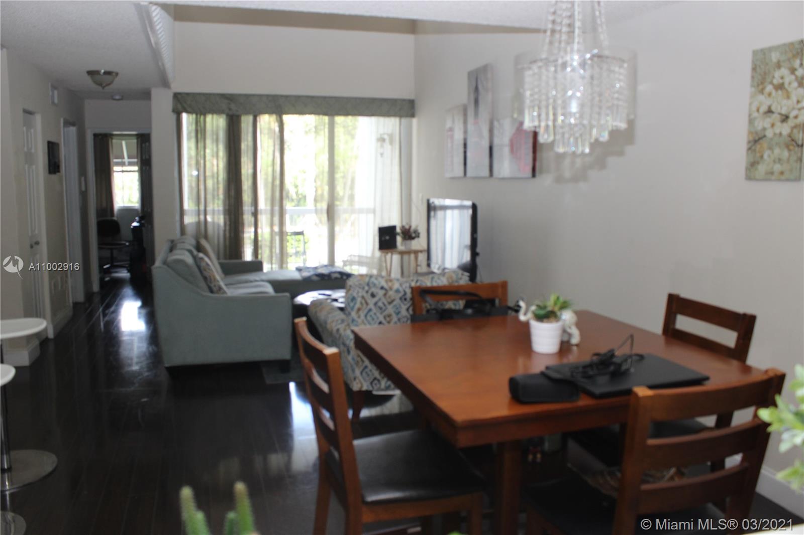 THE GREENS AT DORAL CONDO - Residential
