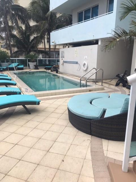 THE WAVERLY AT SURFSIDE B - Residential