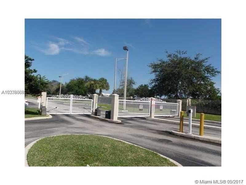 EVERGREEN LAKES CONDO - Residential Lease