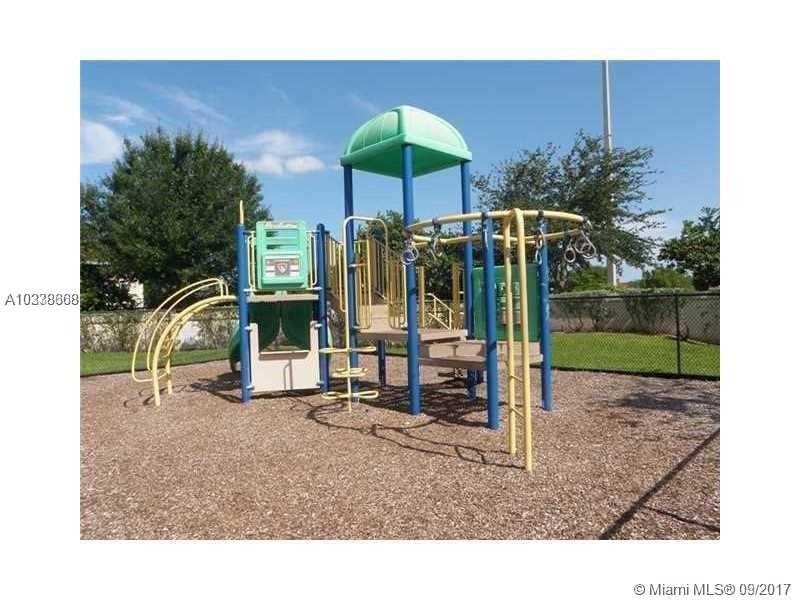 EVERGREEN LAKES CONDO - Residential Lease