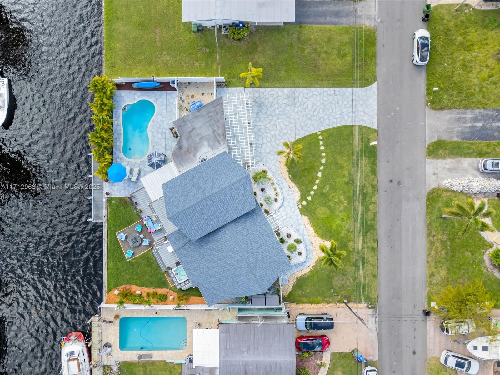 2518 Tortugas Ln