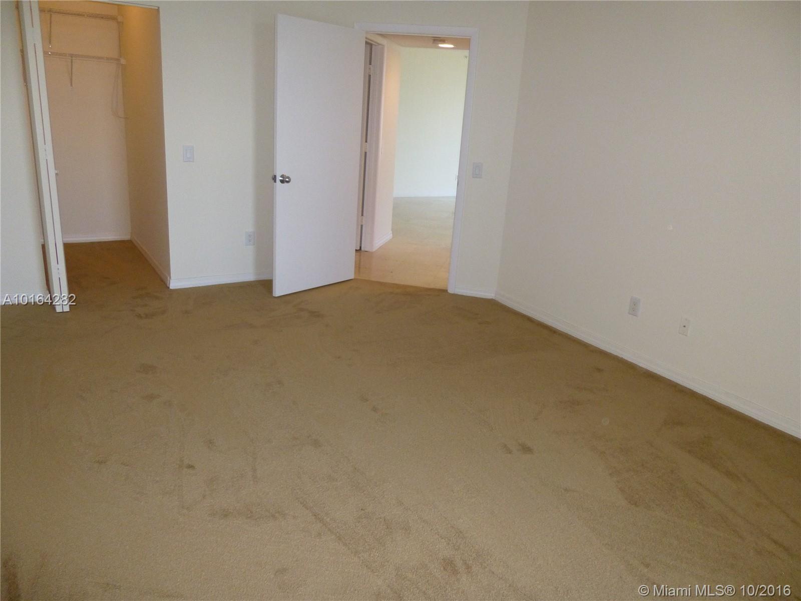 SOUTH TOWER AT THE POINT - Residential Lease