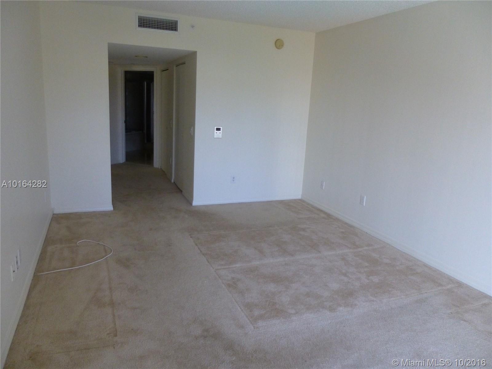 SOUTH TOWER AT THE POINT - Residential Lease