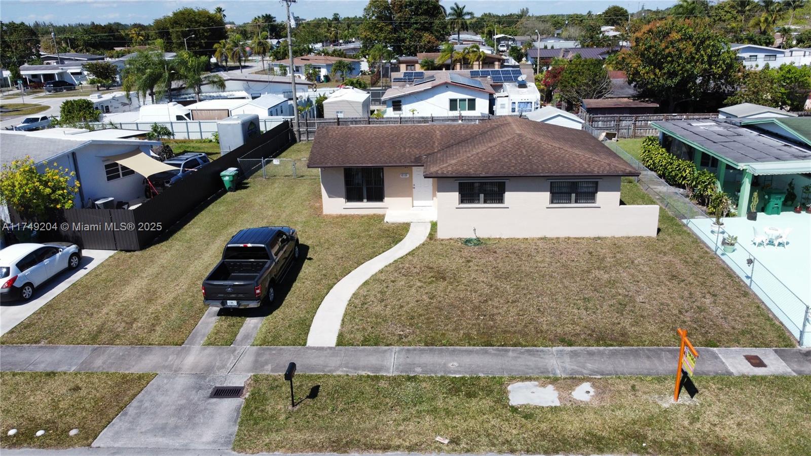 Property for Sale at Address Not Disclosed, Miami, Broward County, Florida - Bedrooms: 3 
Bathrooms: 1  - $499,000