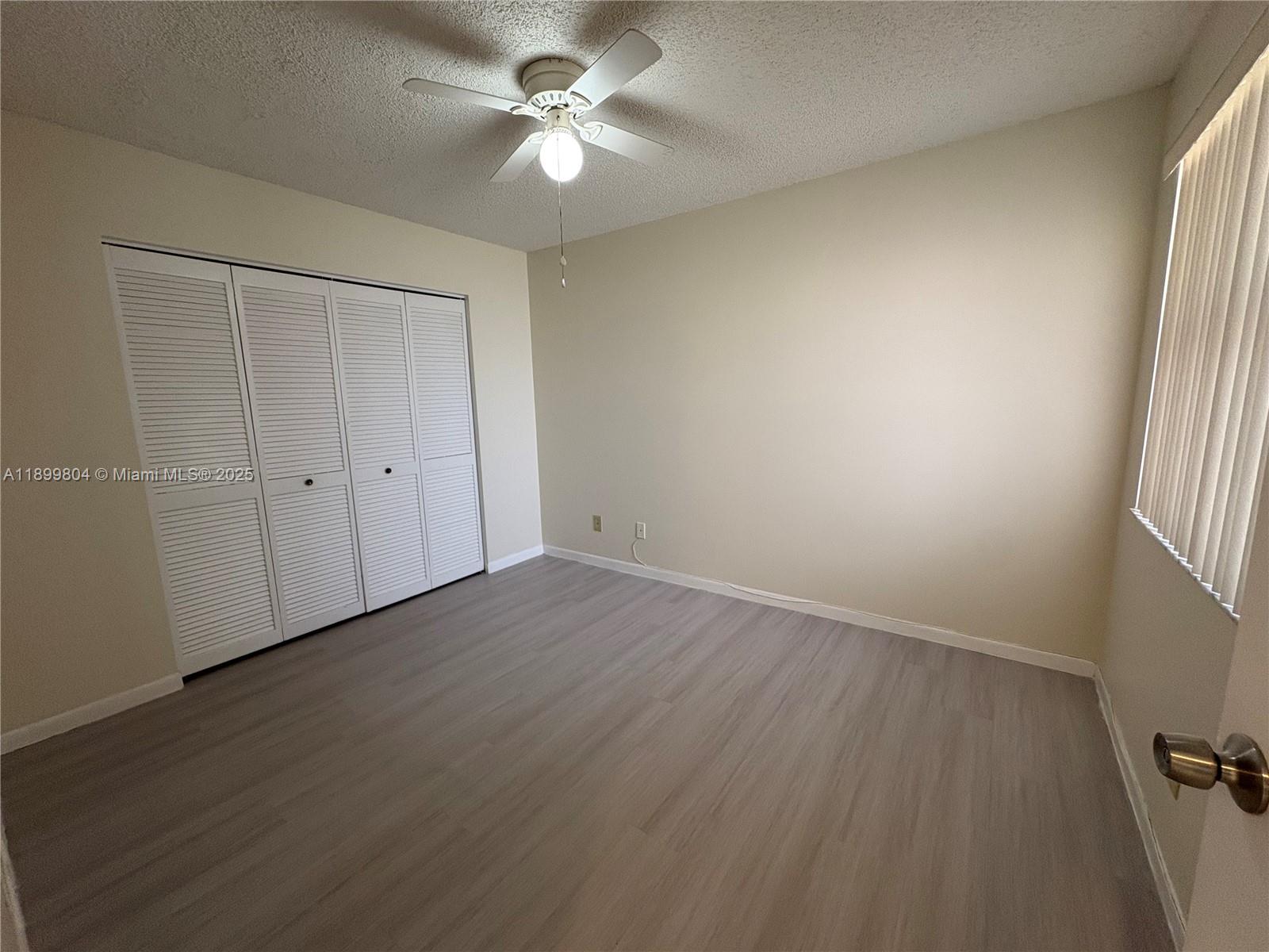 CLUB QUARTERS AT RAINTREE - Residential Lease