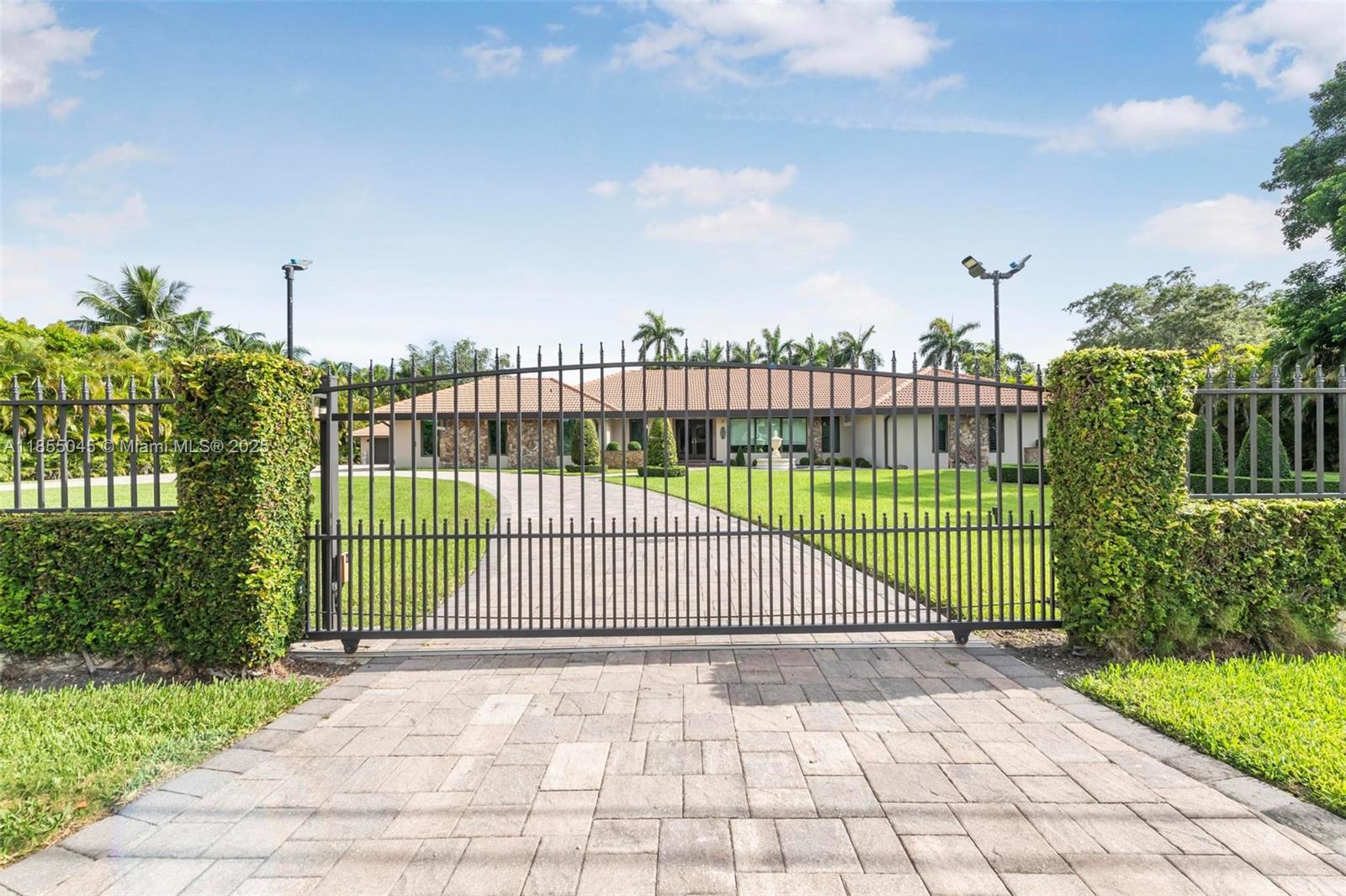 Discover refined living in this beautiful 6-bedroom, 4-bath home spanning over 4,000 sq ft, nestled in one of The Falls' most private and peaceful neighborhoods. Located on a fully fenced, landscaped acre at the end of a quiet cul-de-sac, this home features a chef’s kitchen, tile flooring, impact windows and doors, and a whole-house generator. Enjoy a rare 5-car garage setup, a separate in-law/maid’s suite, and an office with built-ins. A rare rental opportunity offering space, comfort, and privacy in a prime location.