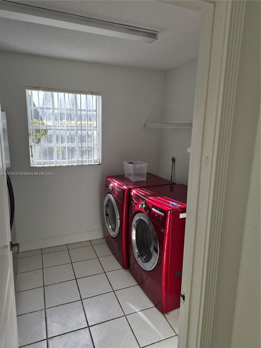 COUNTRY WALK SEC 6 - Residential