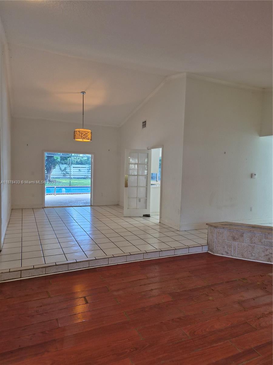 COUNTRY WALK SEC 6 - Residential