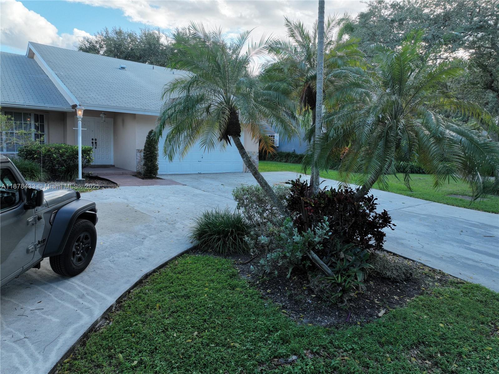 COUNTRY WALK SEC 6 - Residential