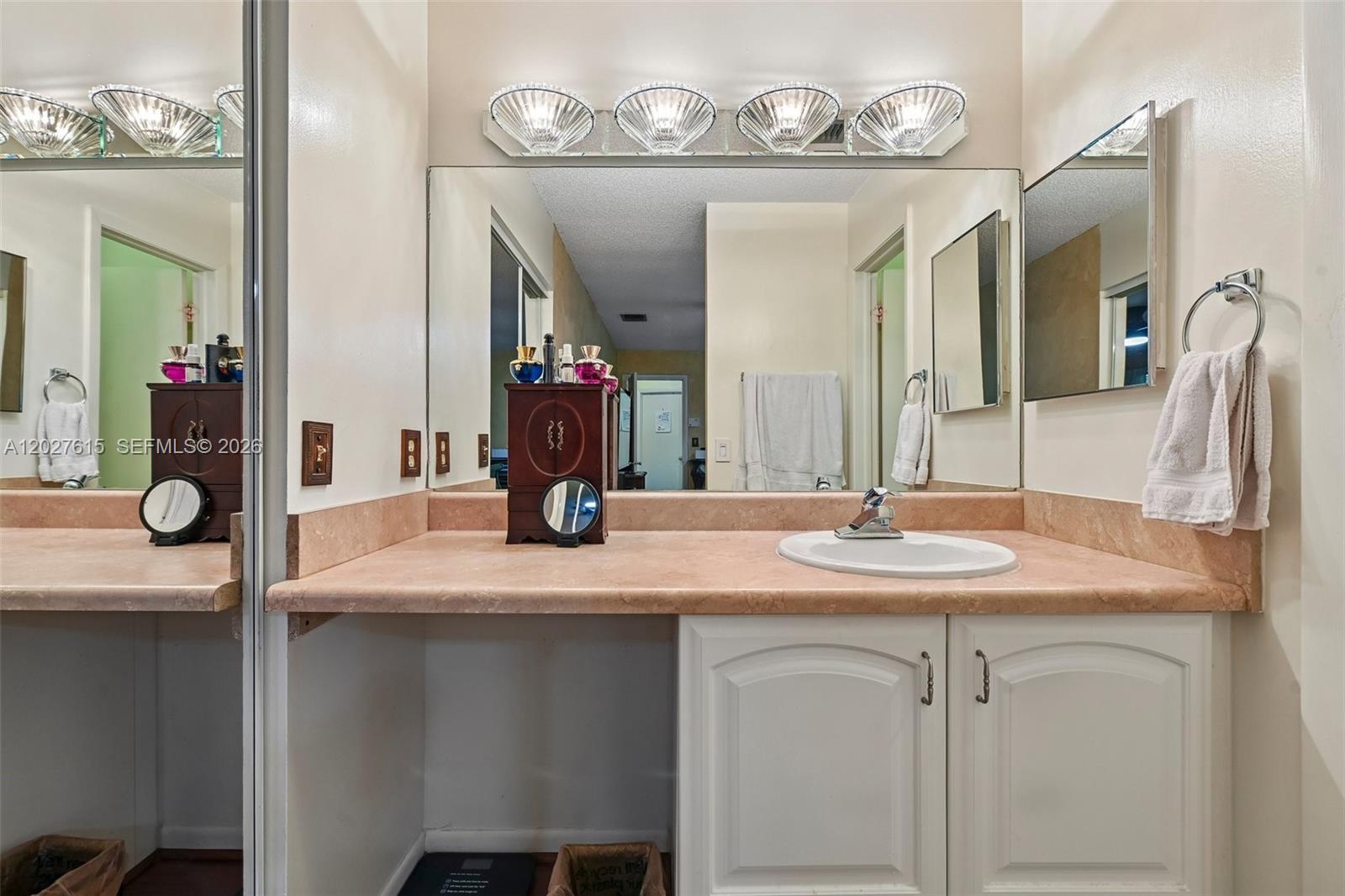 EVERGLADES SUGAR & LAND C - Residential