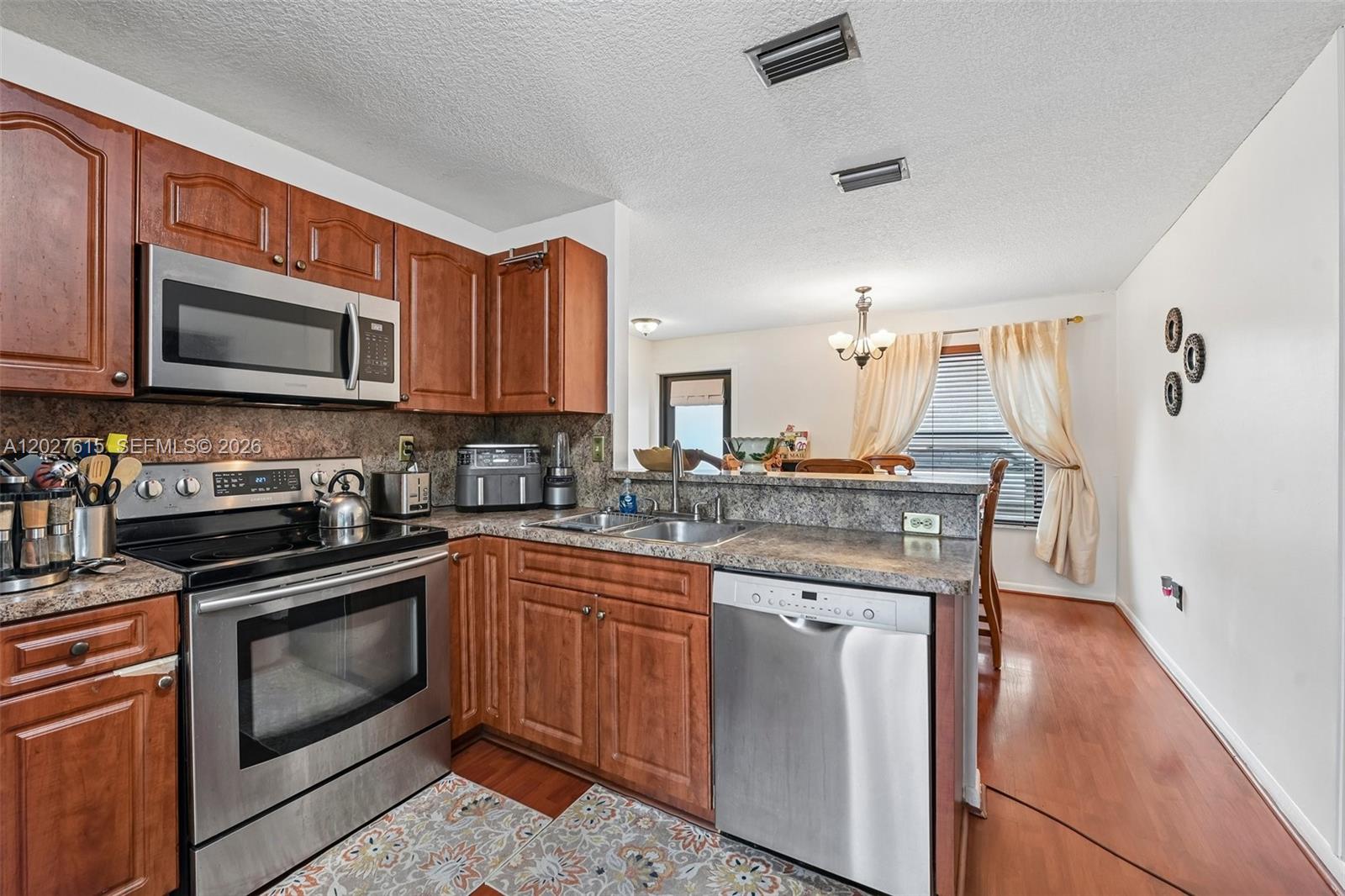 EVERGLADES SUGAR & LAND C - Residential