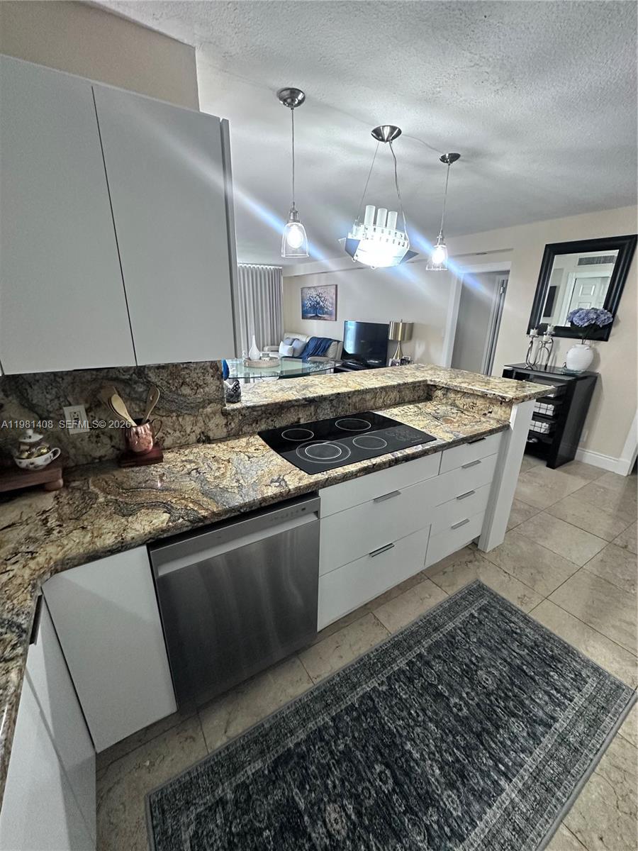 PARKER TOWER CONDO - Residential Lease