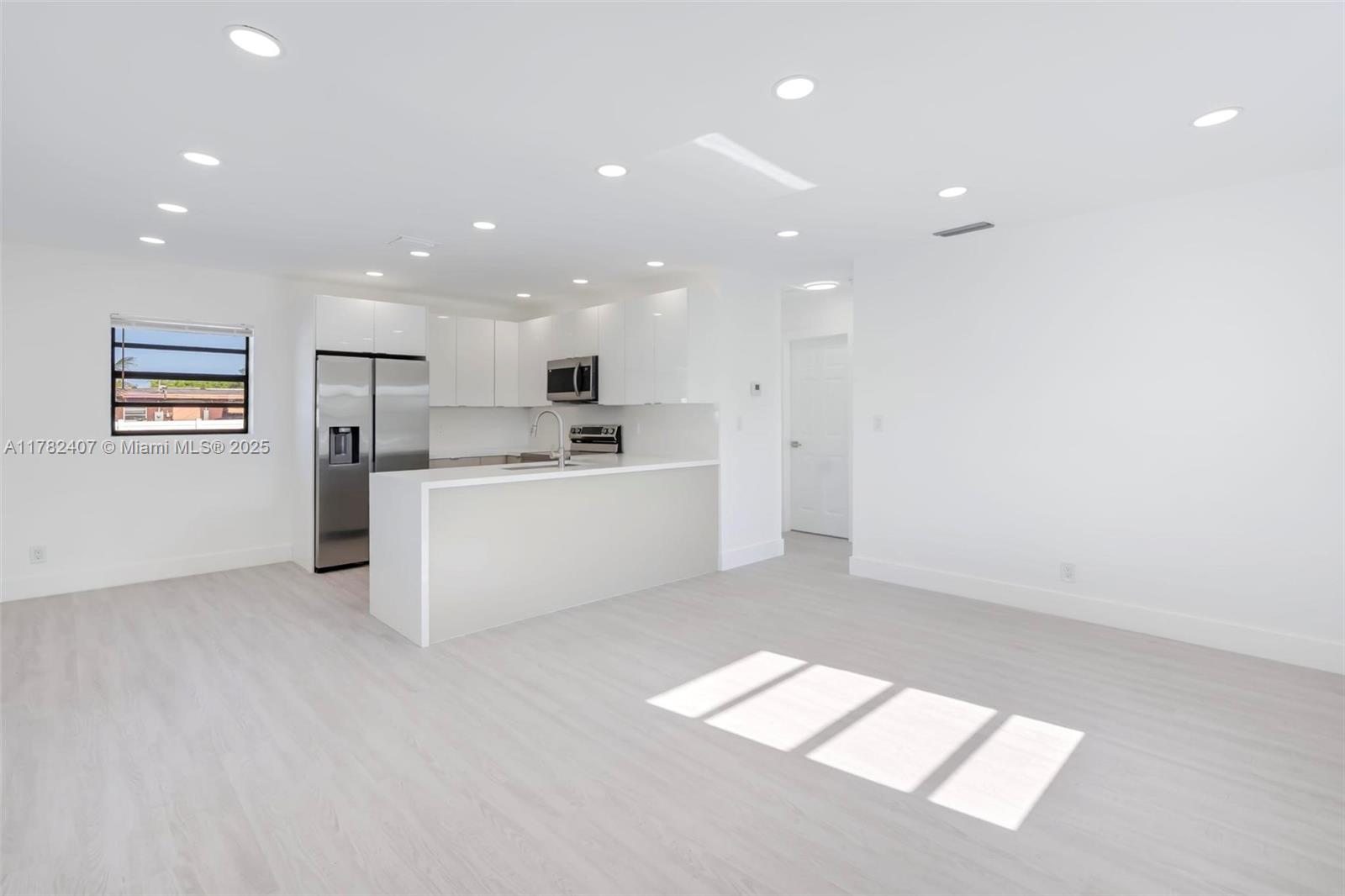 1200 NW 19th Ave