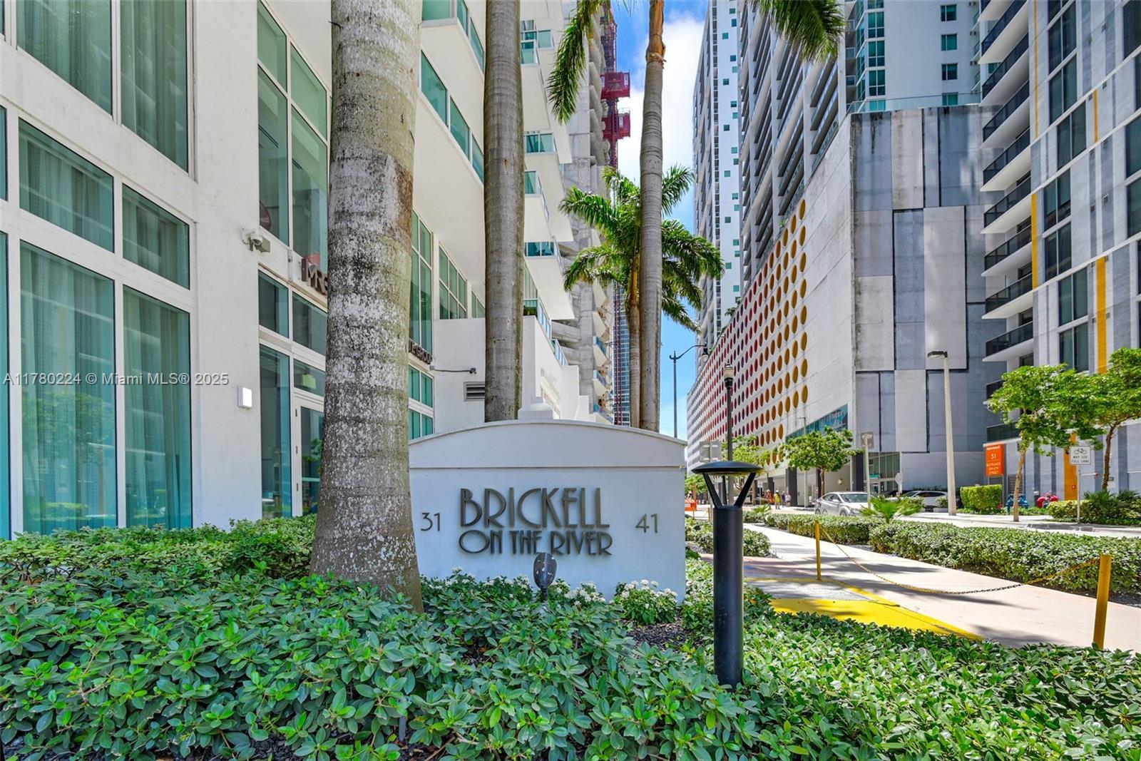 Brickell on the River S - Residential