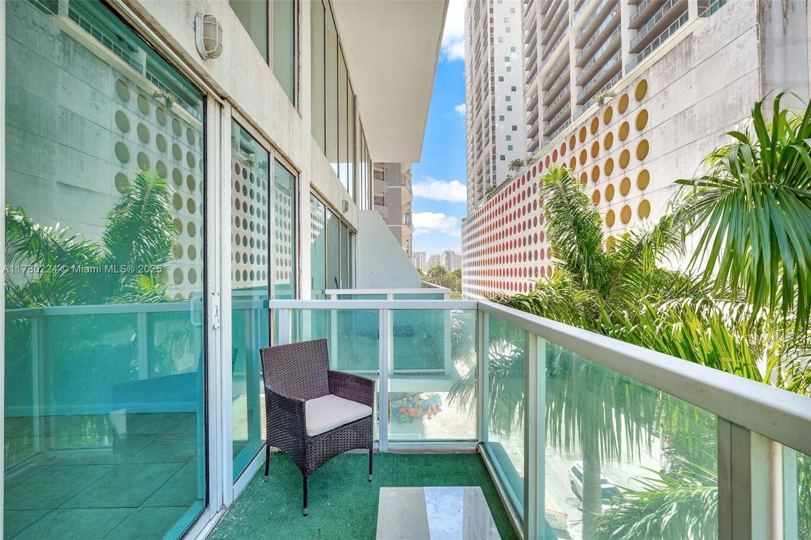 Brickell on the River S - Residential