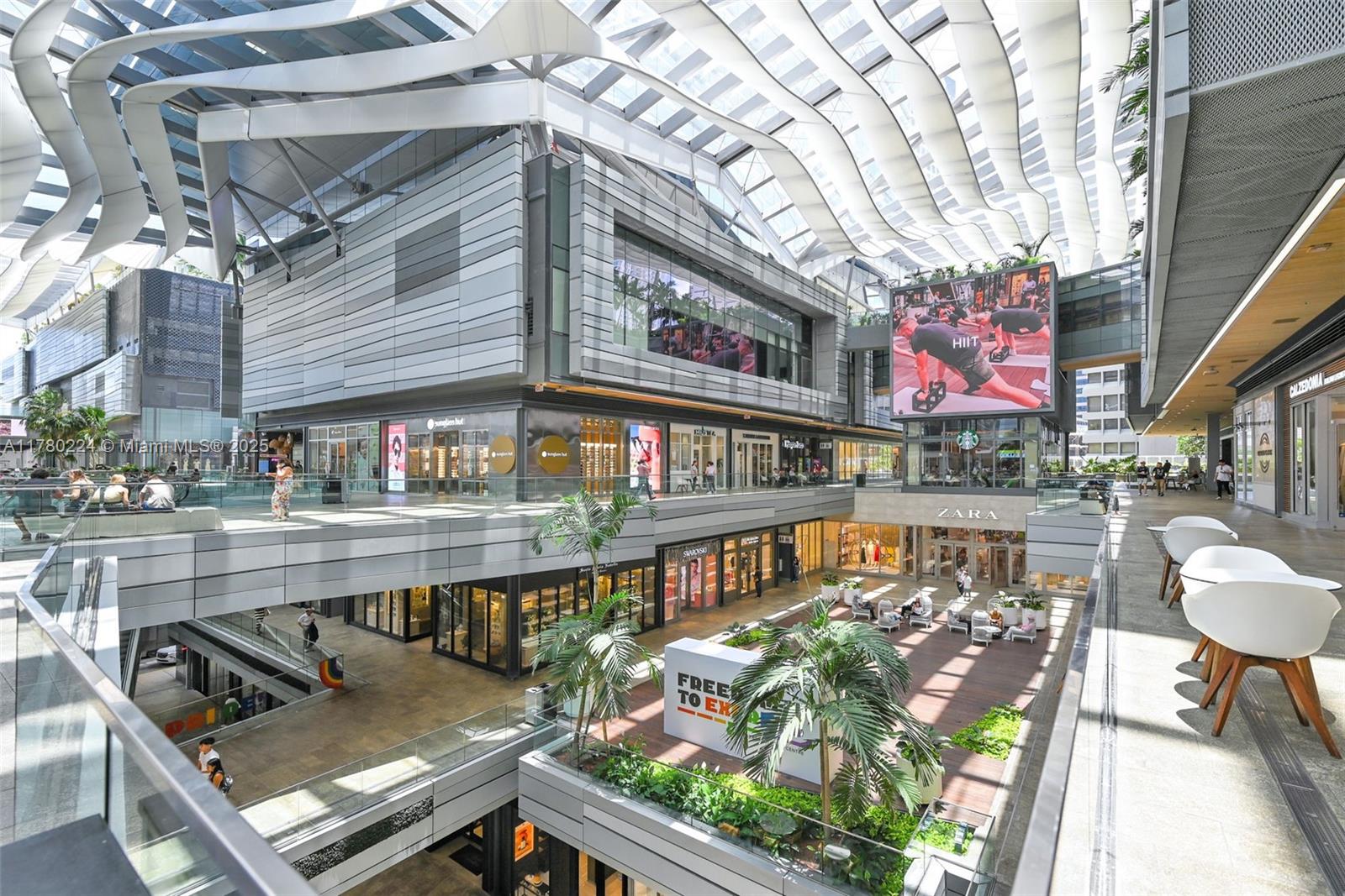 Brickell on the River S - Residential