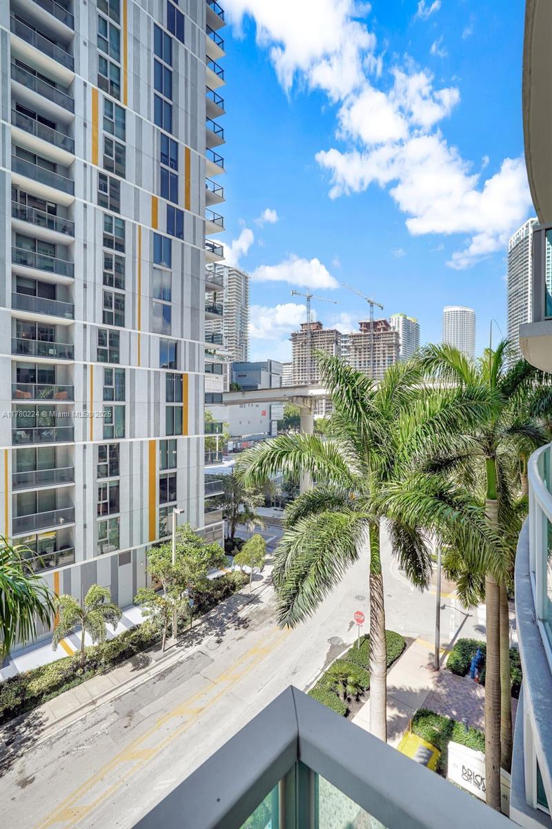 Brickell on the River S - Residential