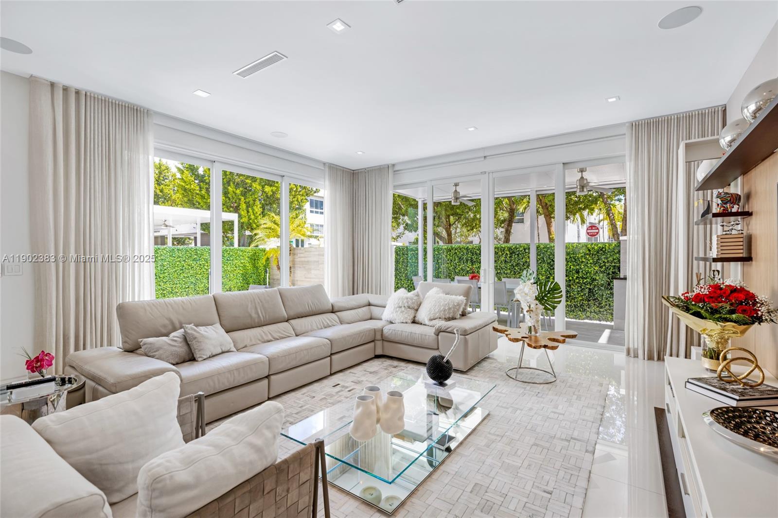 GRAND FLORIDIAN ESTATES - Residential