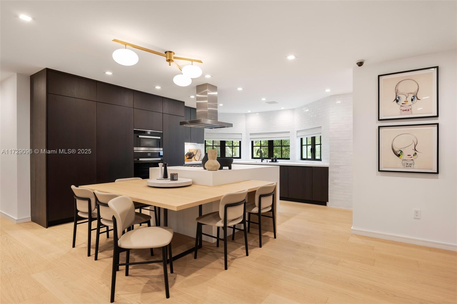 HAMMOCK LAKE PK REPLAT OF - Residential