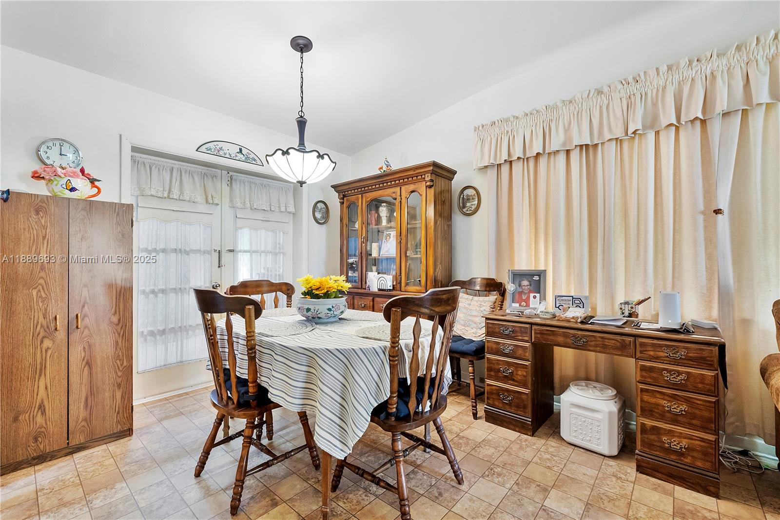 LEISURE CITY SEC 3 - Residential