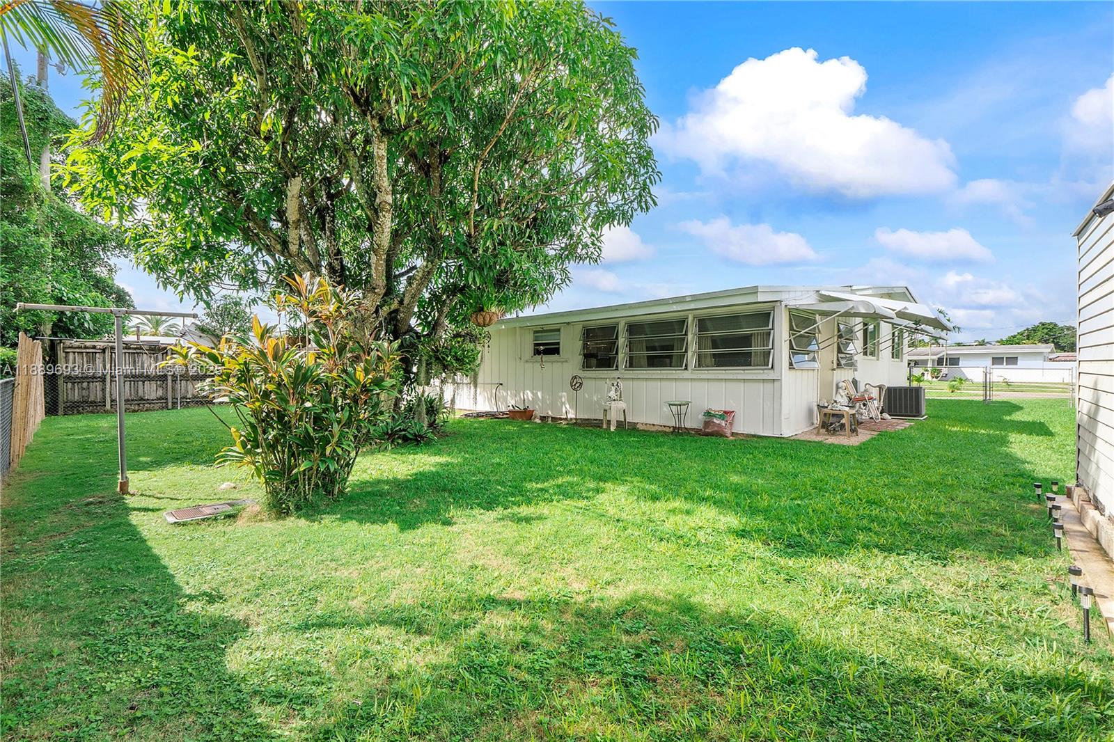 LEISURE CITY SEC 3 - Residential