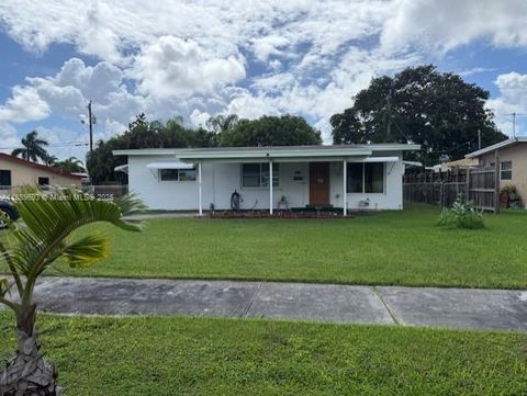 Photo of 14522 SW 289th Ter, Homestead, FL 33033 (MLS # A11889693)