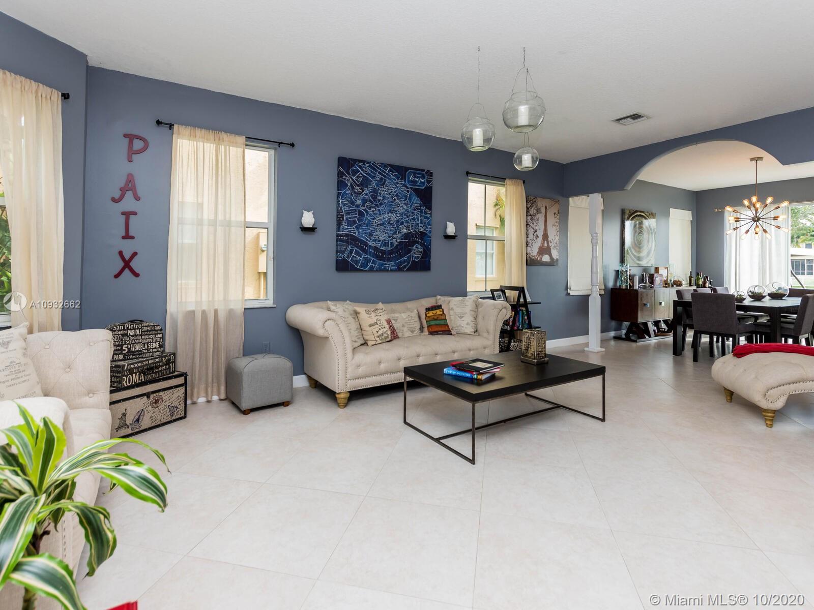 RIVIERA ISLES I - Residential