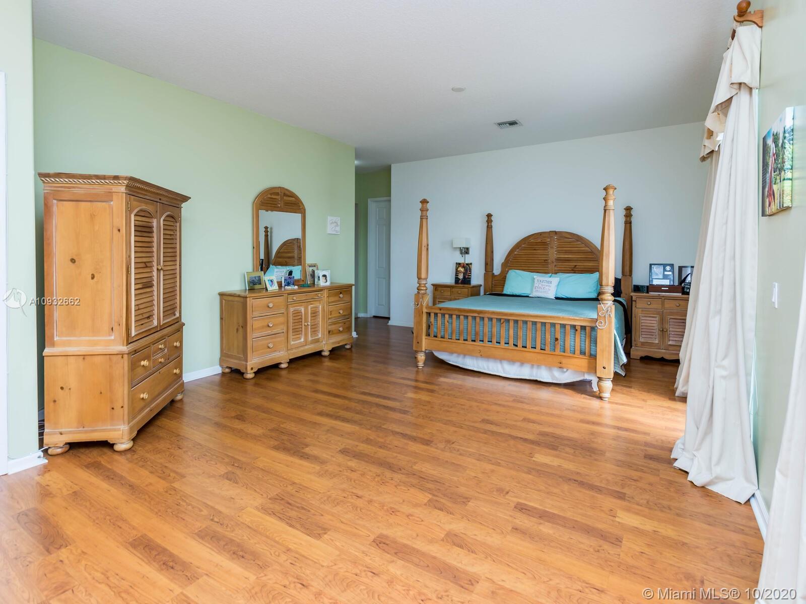 RIVIERA ISLES I - Residential