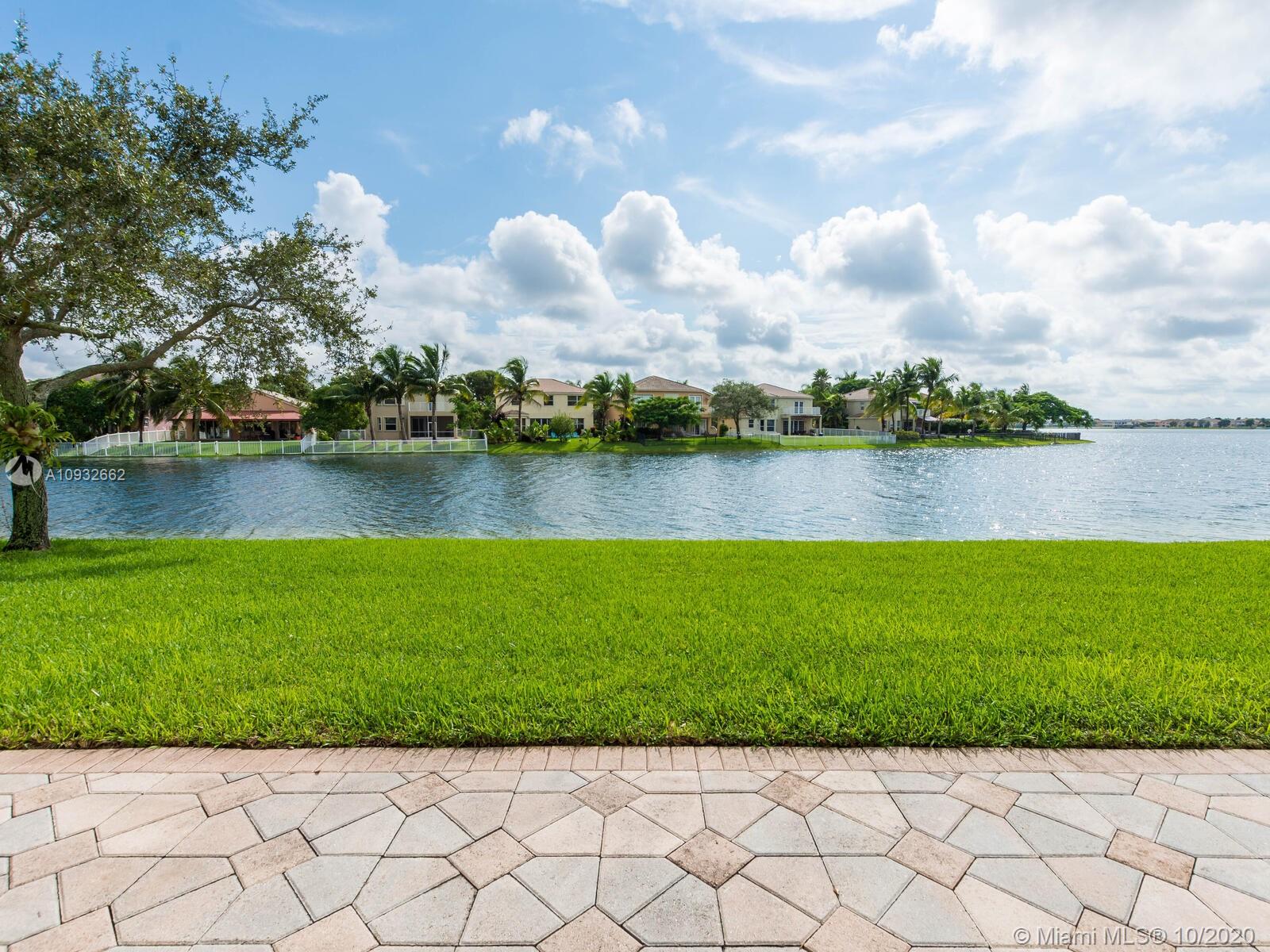 RIVIERA ISLES I - Residential