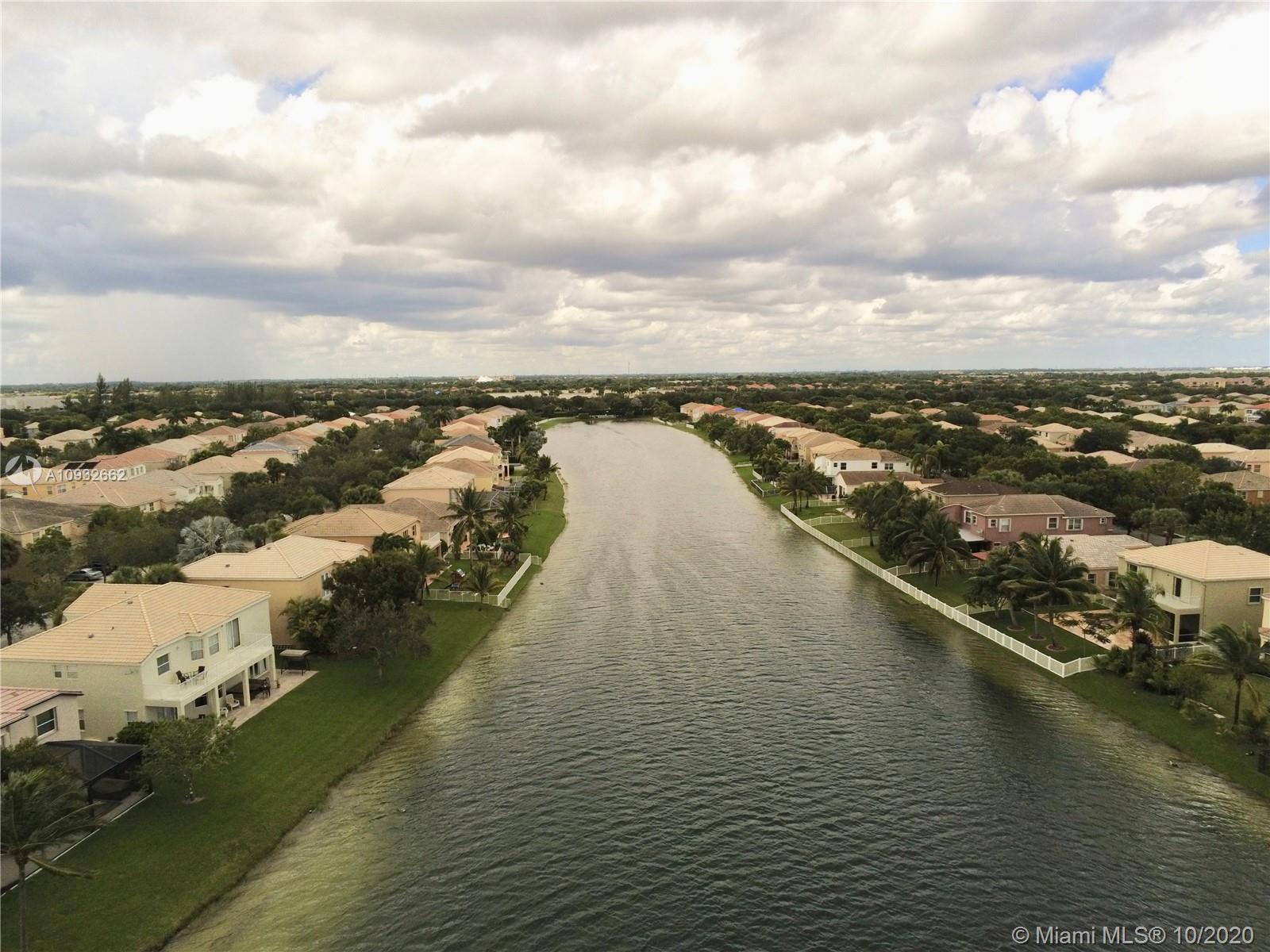 RIVIERA ISLES I - Residential