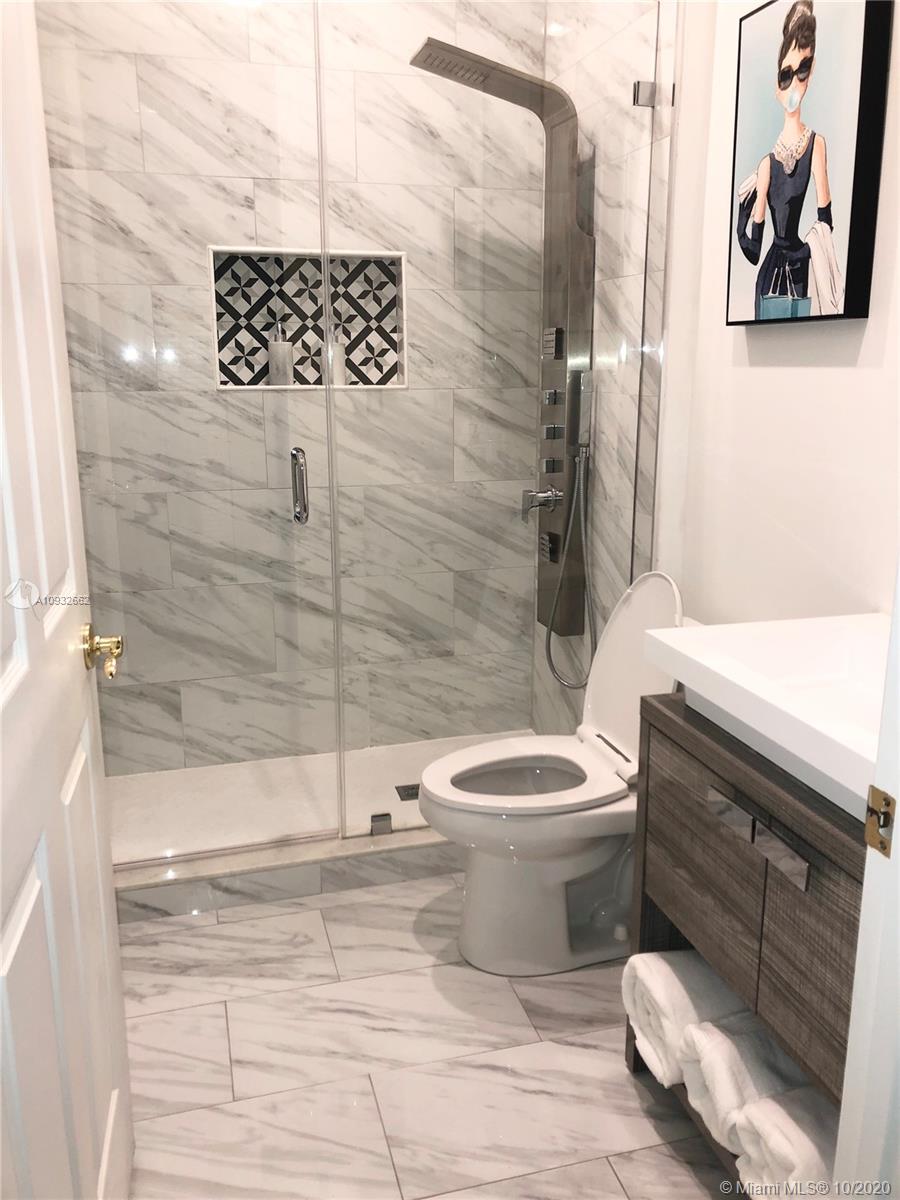 RIVIERA ISLES I - Residential