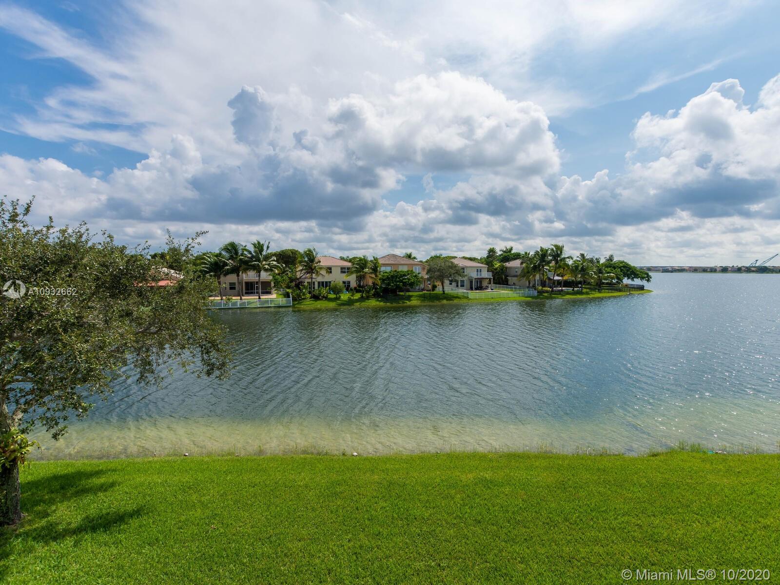 RIVIERA ISLES I - Residential