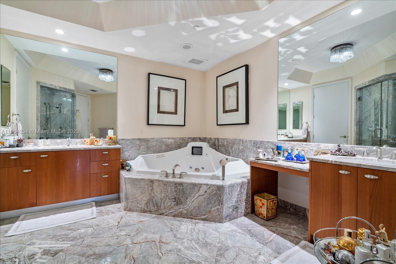 TURNBERRY OCEAN COLONY NO - Residential