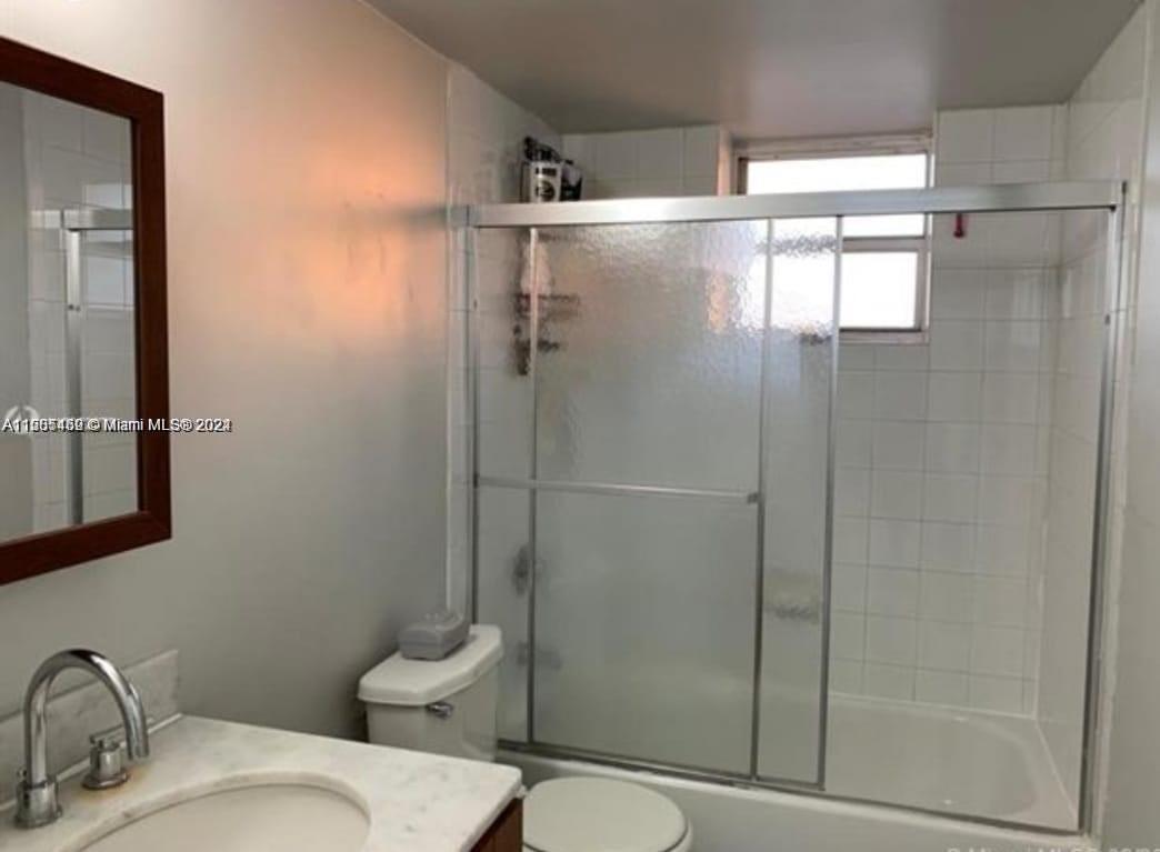 ISLAND SHORES CONDO - Residential Lease