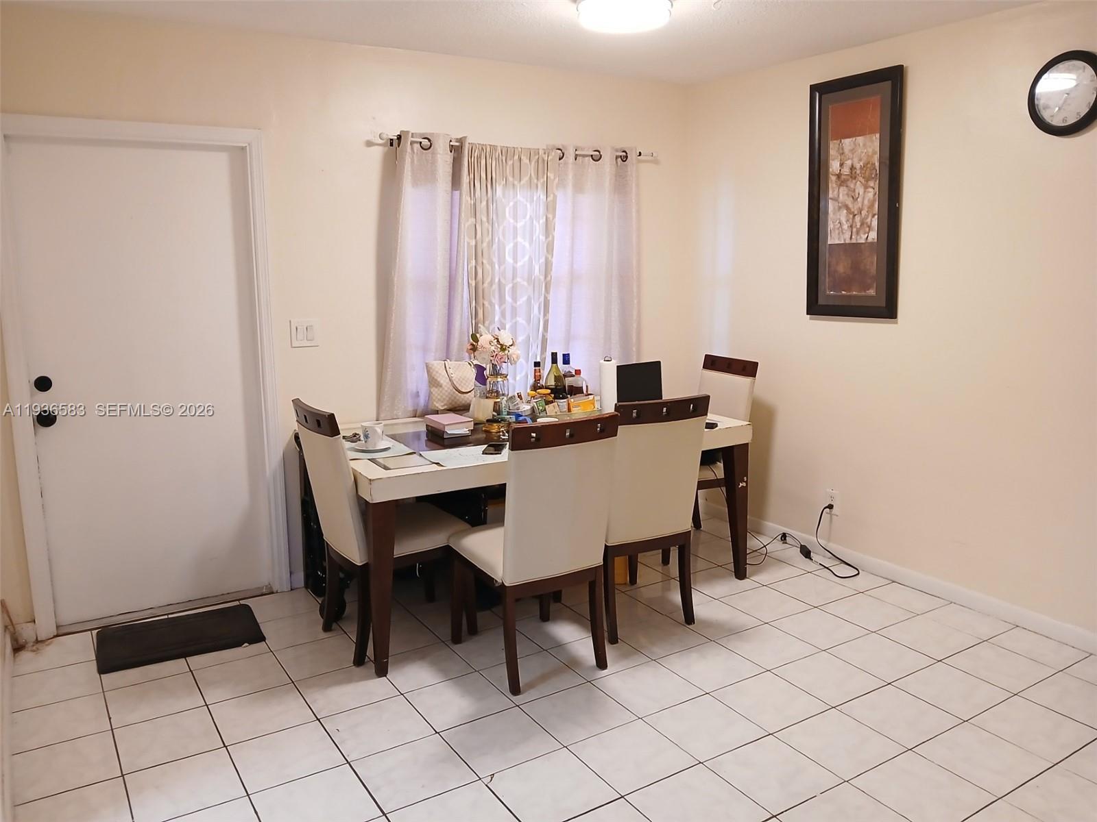 LAKE PARK GARDENS 2 INC C - Residential