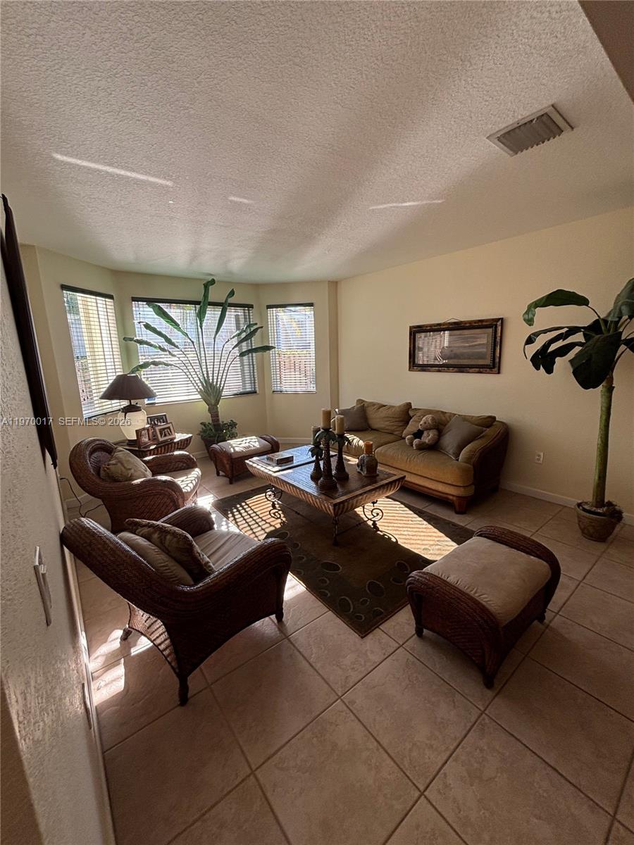 DORAL ISLES ST LUCIA - Residential